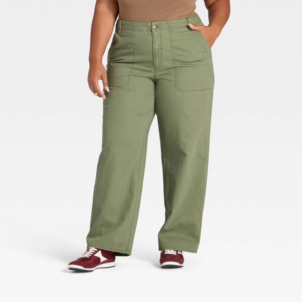 New - Women's Mid-Rise Straight Leg Cargo Pants - Universal Thread™ Green 17