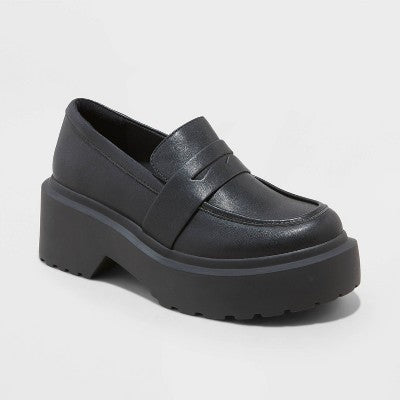 New - Wild Fable Women Slip-On Loafer Platform Low Heel Leather Memory Foam Insole Wild FableBullseye Deals