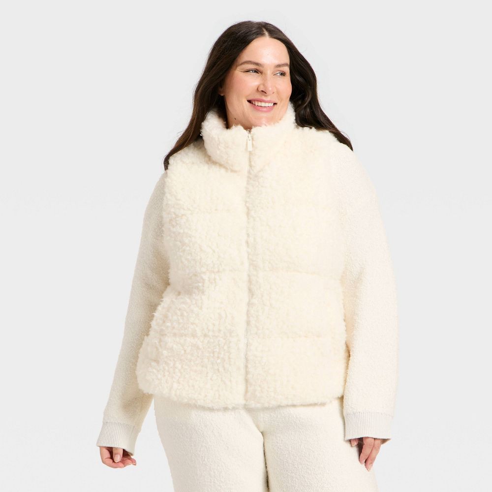 New - Women's Cozy Alpine Faux Shearling Puffer Vest - Universal Thread™ Cream 1X
