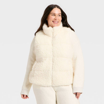 New - Women's Cozy Alpine Faux Shearling Puffer Vest - Universal Thread™ Cream 1X