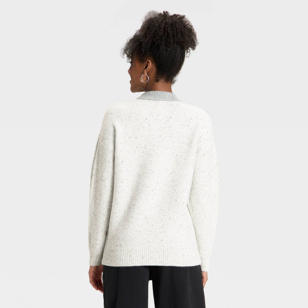 Open Box - Women's Cozy Knit Cable Crewneck Pullover Sweater - Universal Thread™ Cream/Gray M