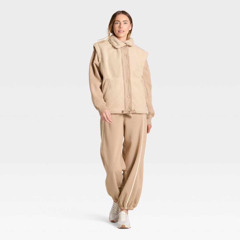 New - Women's High Pile Vest - JoyLab™ Tan/Taupe XL