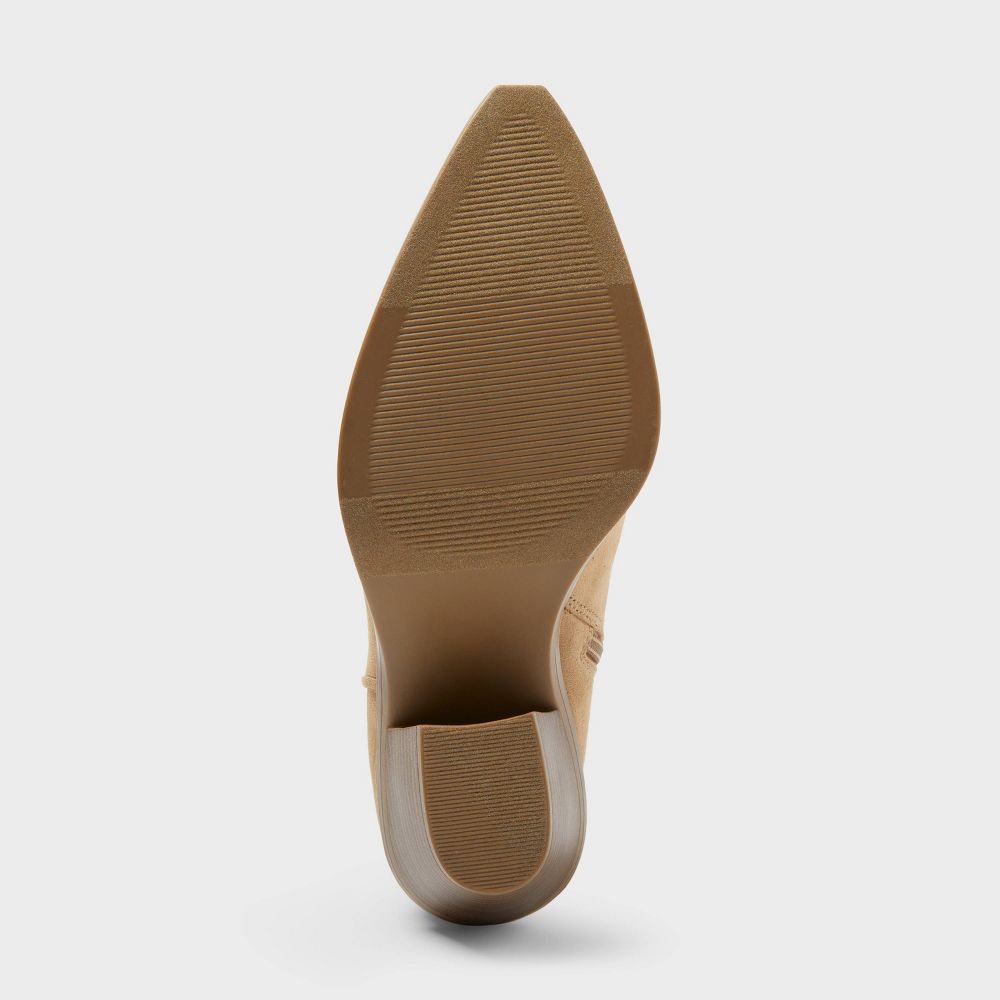 New - Women’s Dallas Wide Width Ankle Western Bootie with Memory Foam Insole – Universal Thread™ Tan 7WW