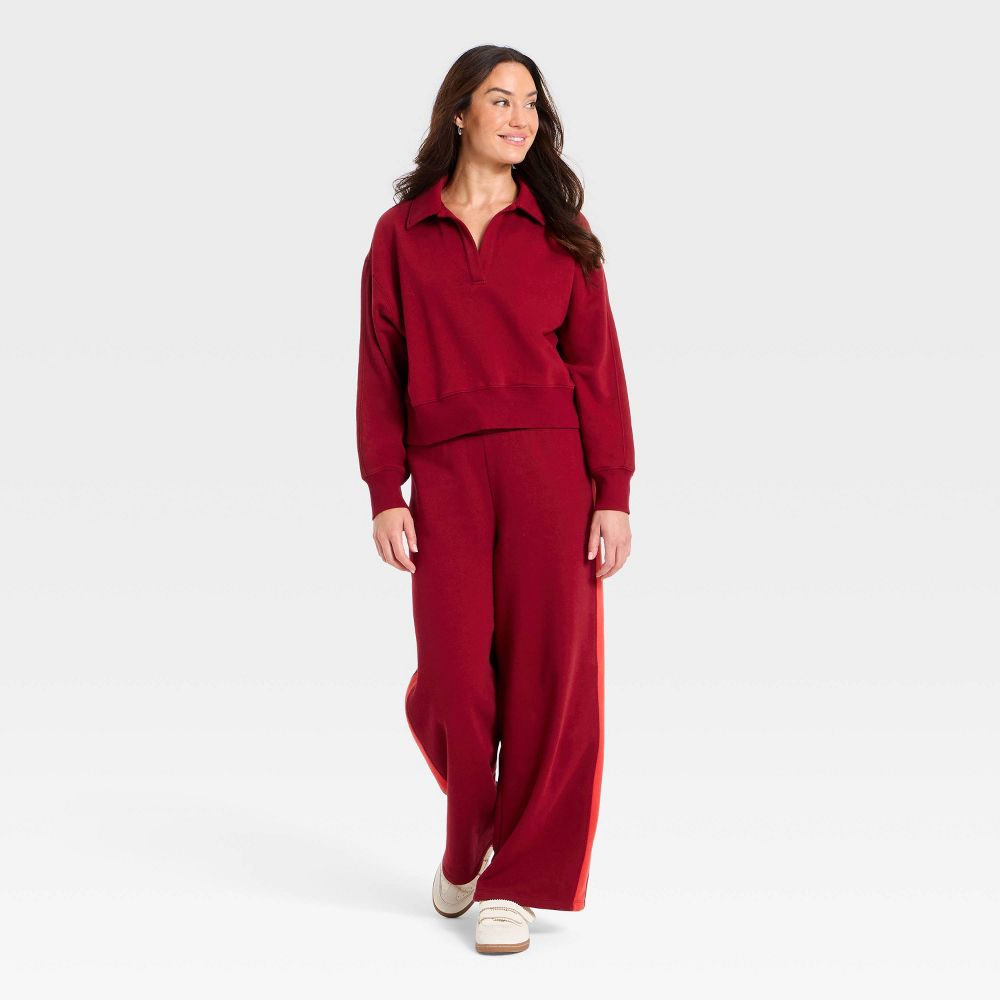 New - Women's Pullover Sweatshirt - Universal Thread™ Maroon M