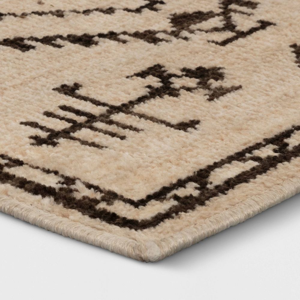 New - 2'x3' Washable Woven Accent Rug Black/Tan - Threshold™