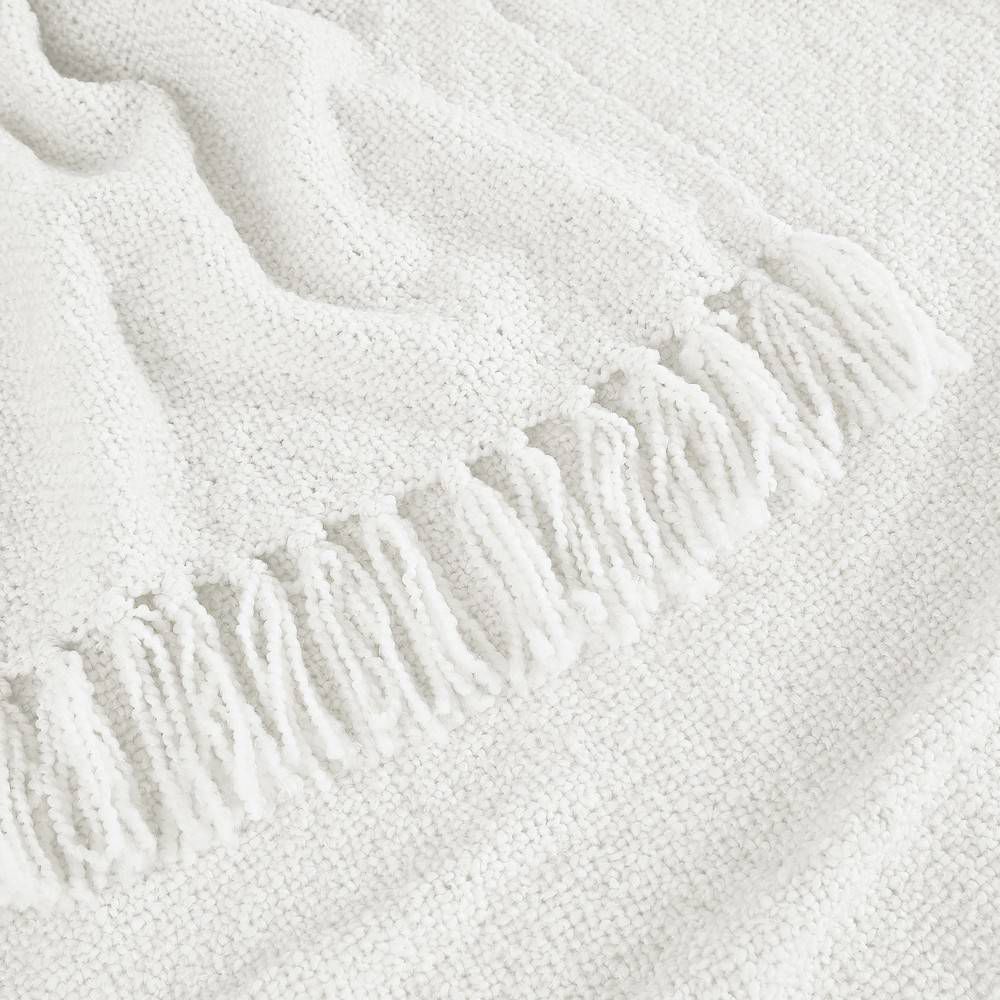 New - Brooklyn Loom 50"x70" Chunky Boucle Textured Microfiber Throw Blanket in White