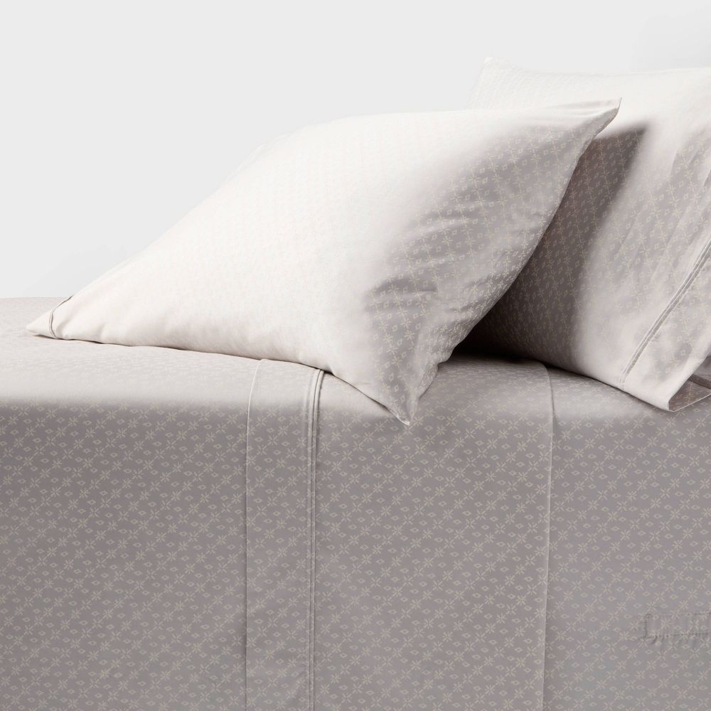 New - Twin/Twin XL 400 Thread Count Christmas Holiday Performance Sheet Set Twinkle Stars - Threshold™
