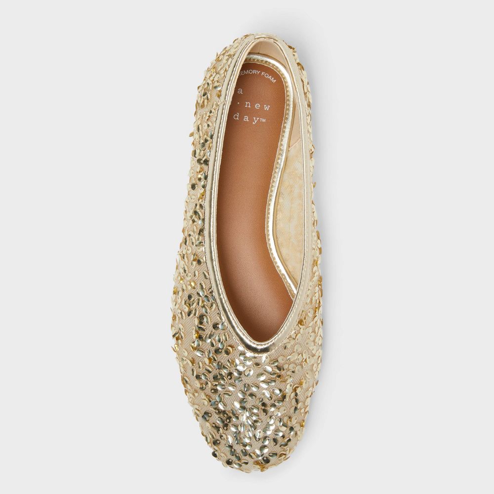 New - Women’s Sammie Shoes with Memory Foam Insole - A New Day™ Champagne 7.5