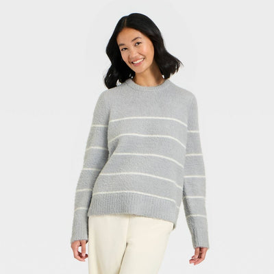 New - Women's Fuzzy Pullover Sweater - A New Day™ Light Gray M