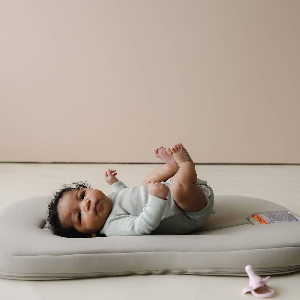 New - Snuggle Me Organic Curve Infant Lounger - Birch