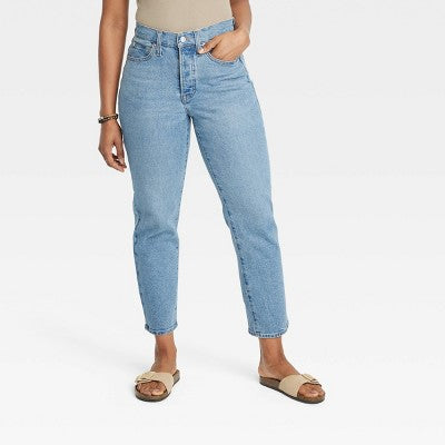 New - Universal Thread Women's Mid Rise Slim Fit Ankle Jeans Midweight Universal ThreadBullseye Deals