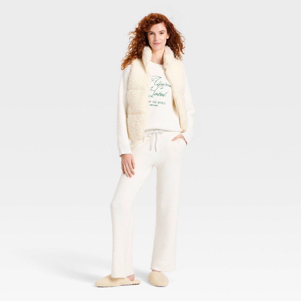 New - Women's Faux Shearling Puffer Vest - Universal Thread™ Cream M