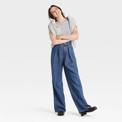 New - Universal Thread Women's High Rise Relaxed Leg Denim Midweight Universal ThreadBullseye Deals