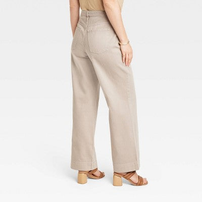 Universal Thread Women's High Waisted Wide Leg Cropped High-Rise Jeans Universal ThreadBullseye Deals