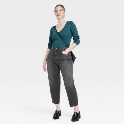 New - Universal Thread Women's Super-High-Rise Tapered Balloon Jeans Universal ThreadBullseye Deals