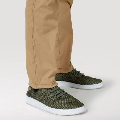 New - Wrangler Men's ATG Convertible Trail Tapered Jogger Pants WranglerBullseye Deals