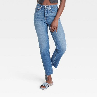 Open Box - Universal Thread Women's Mid Rise Slim Fit Ankle Jeans Midweight Universal ThreadBullseye Deals