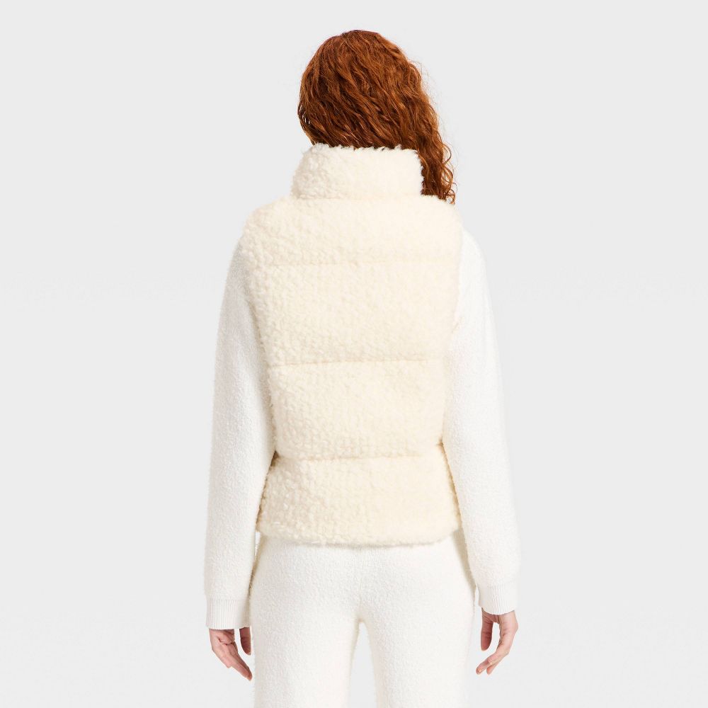 New - Women's Faux Shearling Puffer Vest - Universal Thread™ Cream M