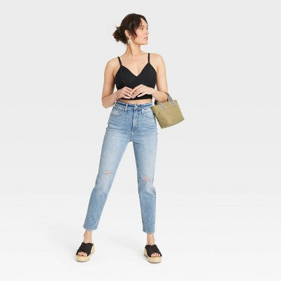 New - Universal Thread Women's High Rise Slim Leg Fit Full Jeans Midweight Universal ThreadBullseye Deals