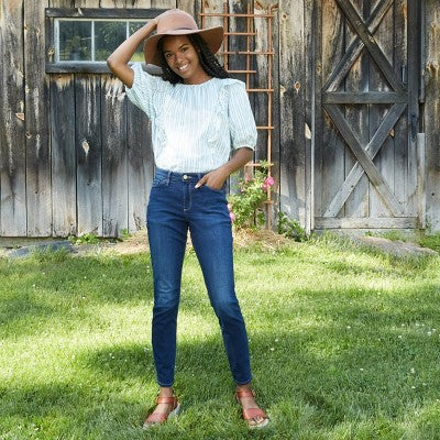 Universal Thread Women's High-Rise Skinny Jeans Cropped Stretchy Slim Universal ThreadBullseye Deals