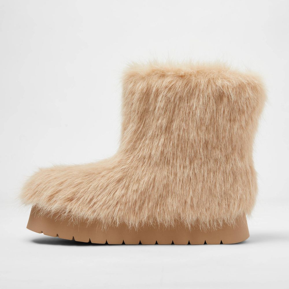 New - Women’s Terra Faux Fur Boots with Memory Foam Insole – A New Day™ Light Brown 9