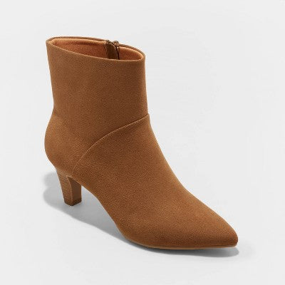 New - Universal Thread Womens Ankle Boots Low Slim Heel Booties Pointy Toe Memory Foam Universal ThreadBullseye Deals