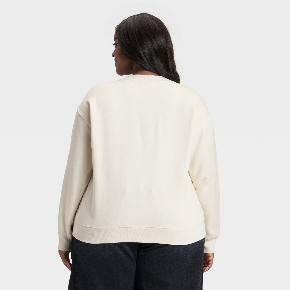 New - Women's Pullover Sweatshirt - Universal Thread™ Cream XXL