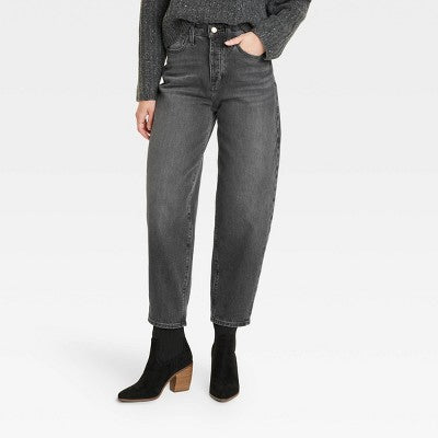 New - Universal Thread Women's Super-High-Rise Tapered Balloon Jeans Universal ThreadBullseye Deals