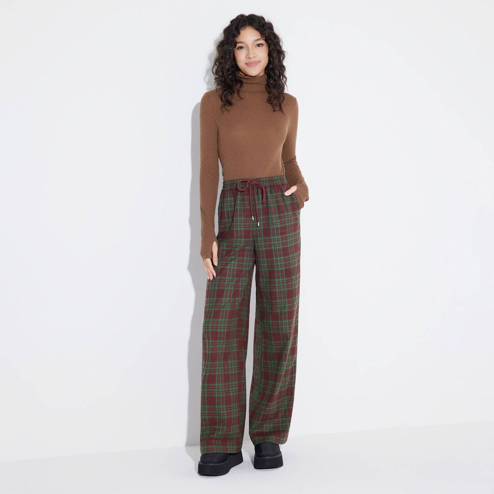 New - Women's Mid-Rise Wide Leg Pull-On Pants - Wild Fable™ Green Plaid S