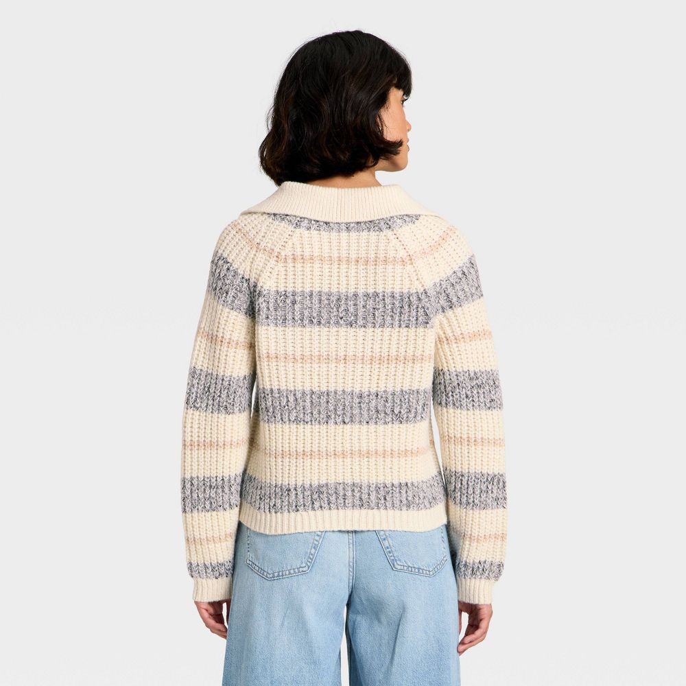 New - Women's Chunky Polo Collar Pullover Sweater - Universal Thread™ White/Navy Striped XL