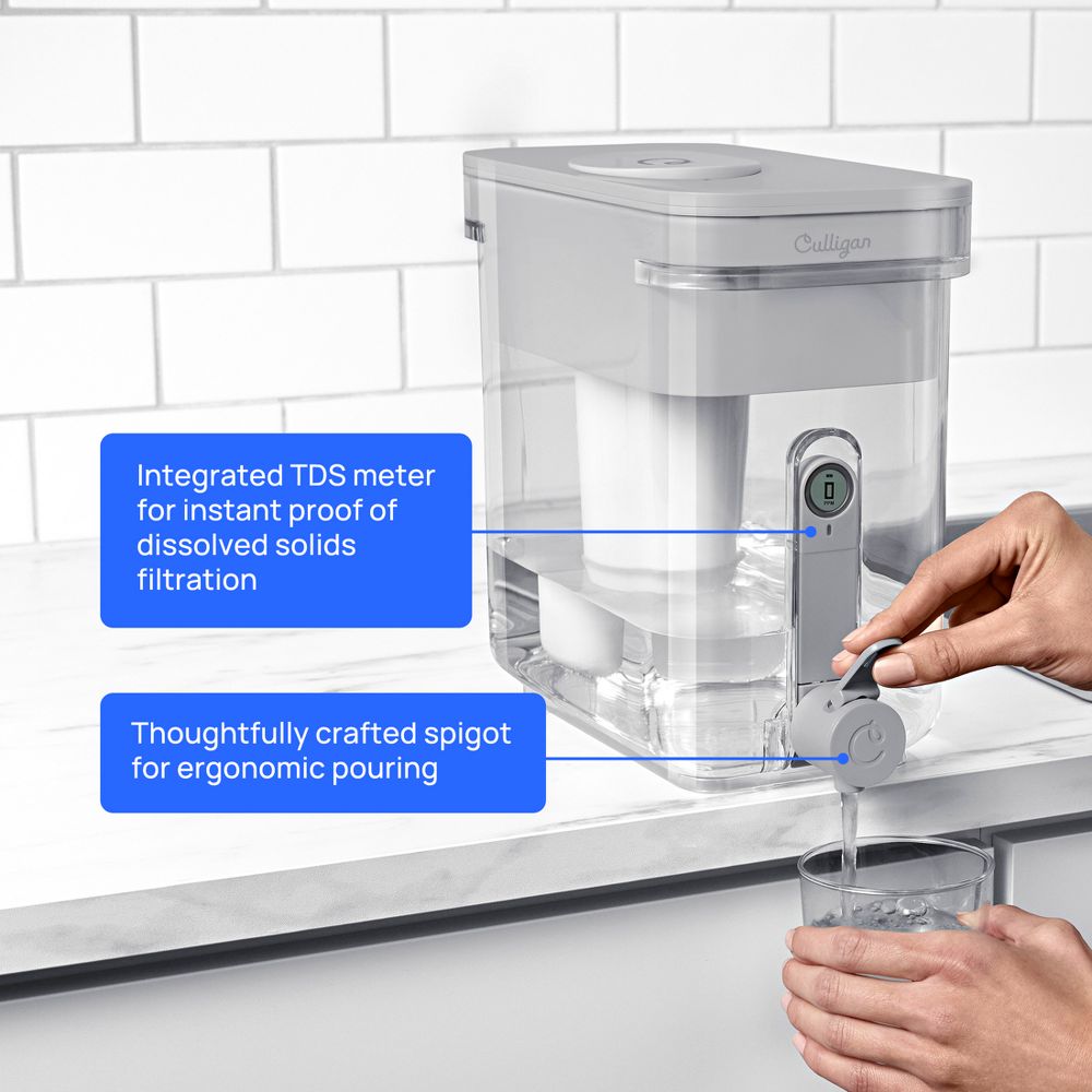 New - Culligan with ZeroWater Technology 32 Cup Dispenser