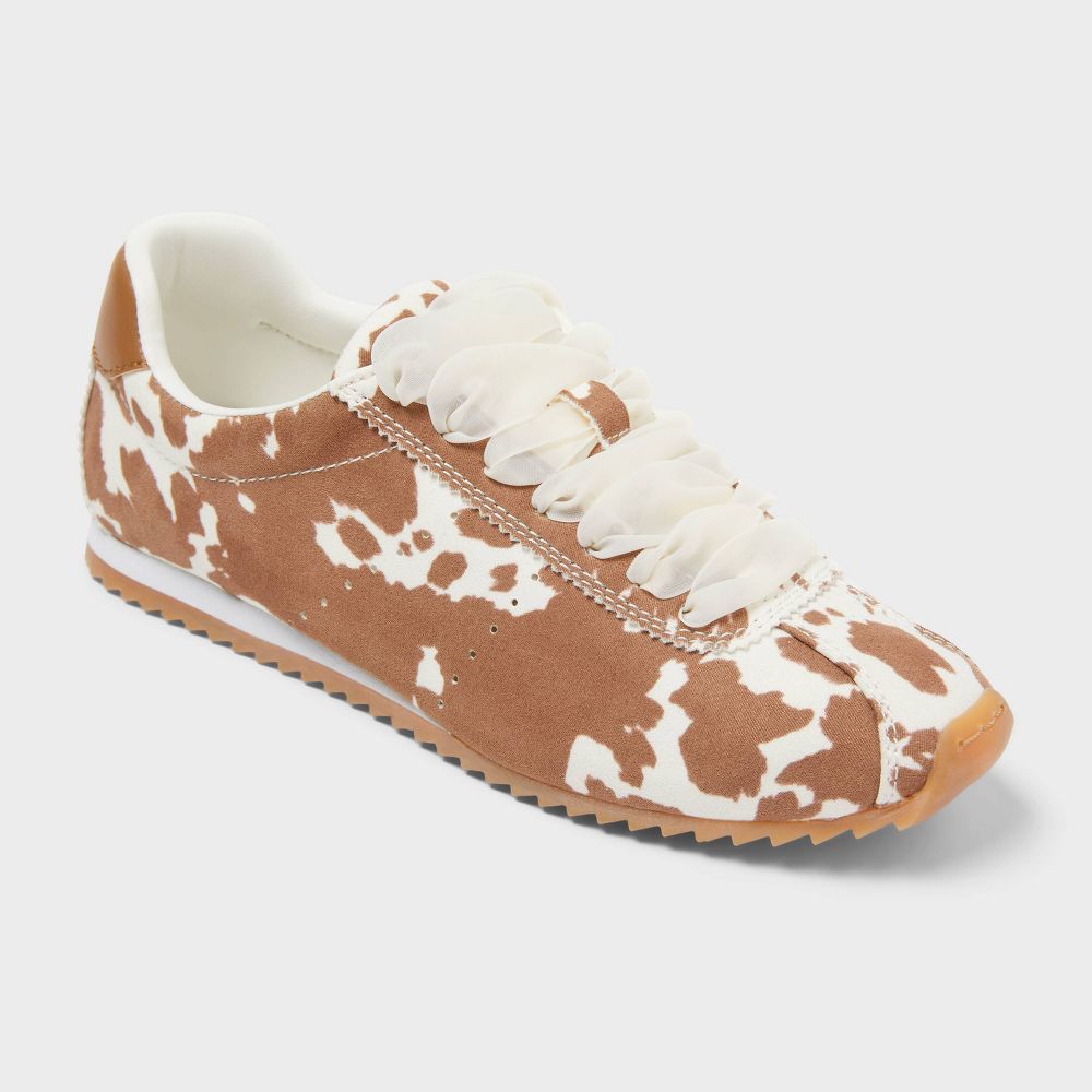 New - Women’s Jojo Sneakers with Memory Foam Insole – Universal Thread™ Cream 11