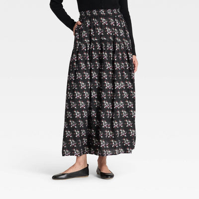 New - Women's Printed Maxi Skirt - Universal Thread™ Black L