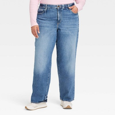 Universal Thread Women's Mid-Rise Baggy Jeans Classic 90's Vintage Straight Fit Universal ThreadBullseye Deals