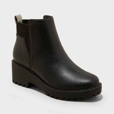 New - Women's Taci Ankle Boots with Memory Foam Insole - Universal Thread Universal ThreadBullseye Deals