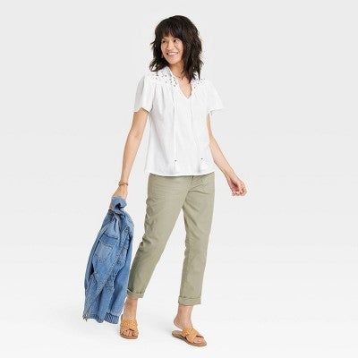 Open Box - Women's Short Sleeve V-Neck Woven Eyelet Top - Knox Rose Knox RoseBullseye Deals
