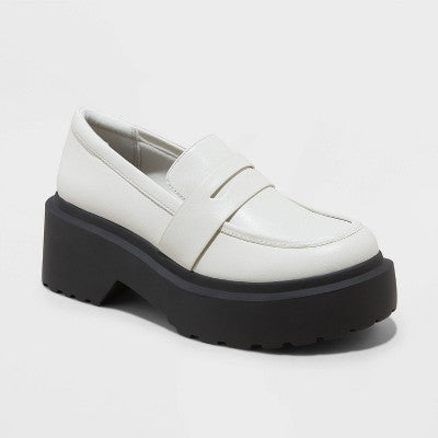 New - Wild Fable Women Slip-On Loafer Platform Low Heel Leather Memory Foam Insole Wild FableBullseye Deals