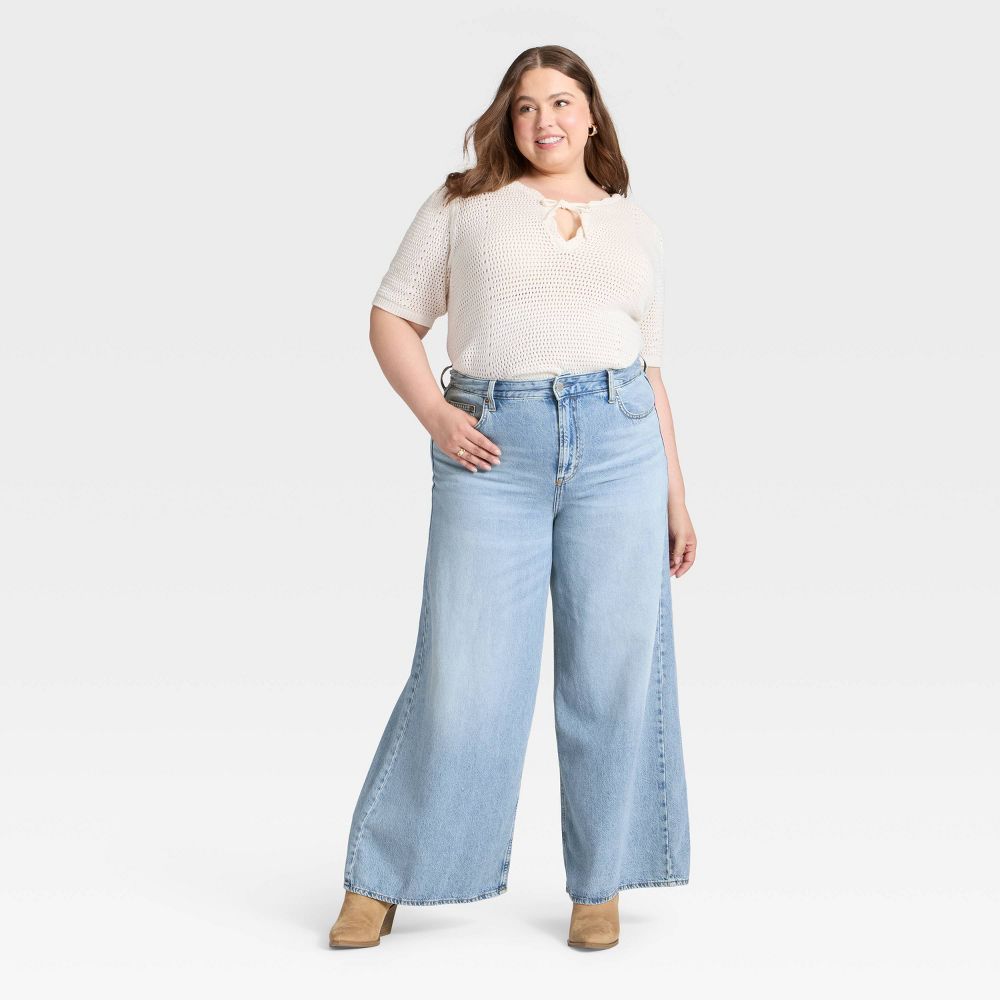 New - Women's Highest-Rise Palazzo Wide Leg Jeans - Universal Thread™ Vintage Light Wash 28