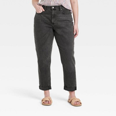 New - Universal Thread Women's High-Rise Cropped Boyfriend Jeans Relaxed Fit, Black Universal ThreadBullseye Deals