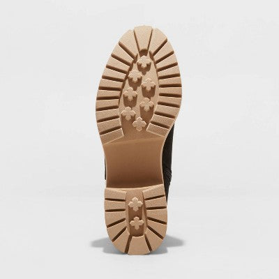 Open Box - Women's Crispin Chelsea Boots - Universal Thread Universal ThreadBullseye Deals