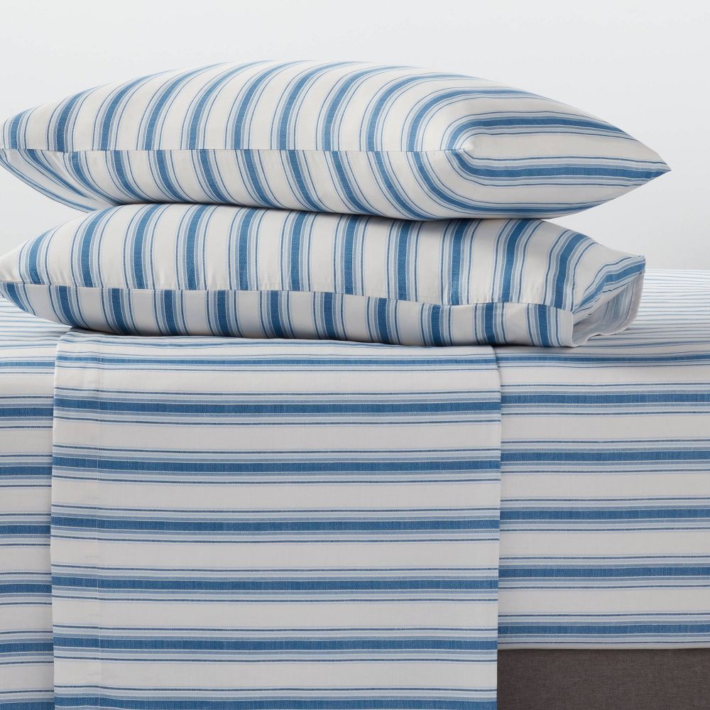 Open Box - King Cotton Blend Sateen Sheet Set Ivory/Navy Textured Stripe - Room Essentials™