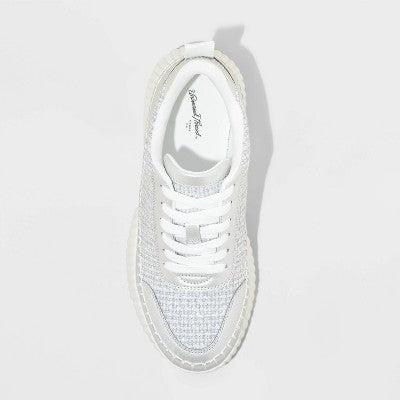 New - Universal Thread Women's Low Top Woven Lace Up Sneakers Memory Foam Universal ThreadBullseye Deals