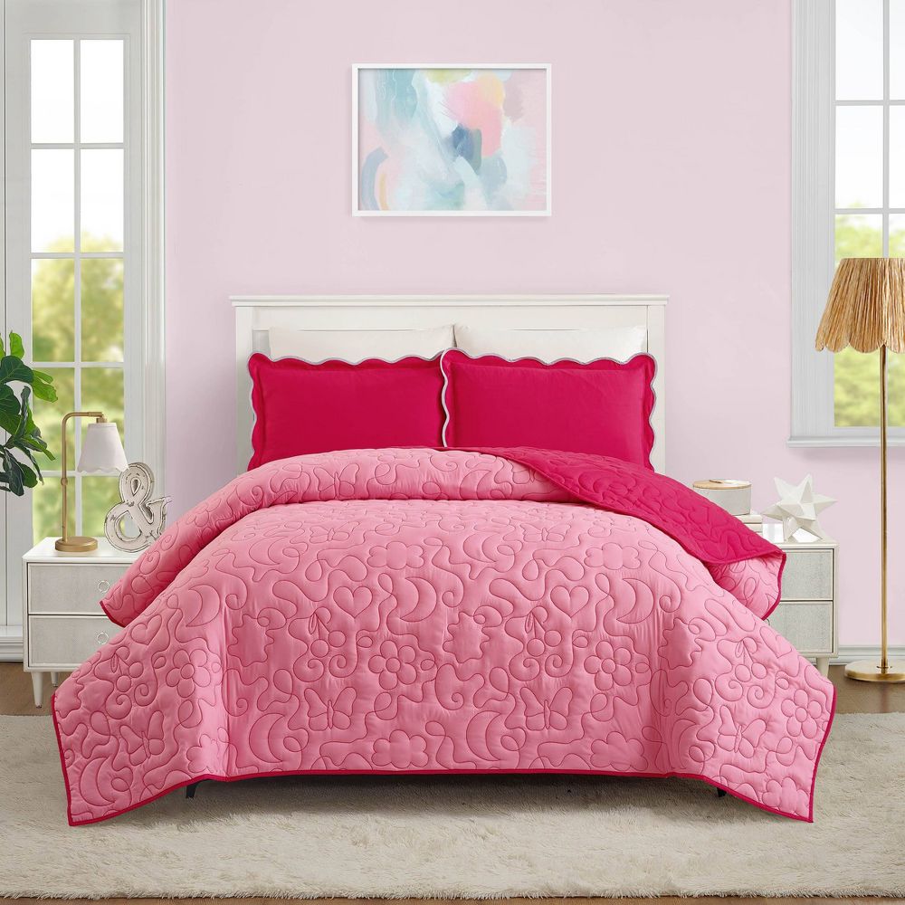 New - Prism Full/Queen Pink Icon Quilted Comforter