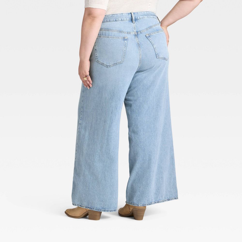 New - Women's Highest-Rise Palazzo Wide Leg Jeans - Universal Thread™ Vintage Light Wash 28