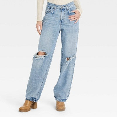 Universal Thread Women's Mid-Rise Baggy Jeans Classic 90's Vintage Straight Fit Universal ThreadBullseye Deals