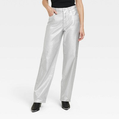 Universal Thread Women's Mid-Rise Baggy Jeans Classic 90's Vintage Straight Fit Universal ThreadBullseye Deals