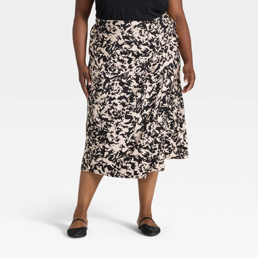 New - Women's Midi Wrap Skirt - Ava & Viv™ Black Abstract XXL