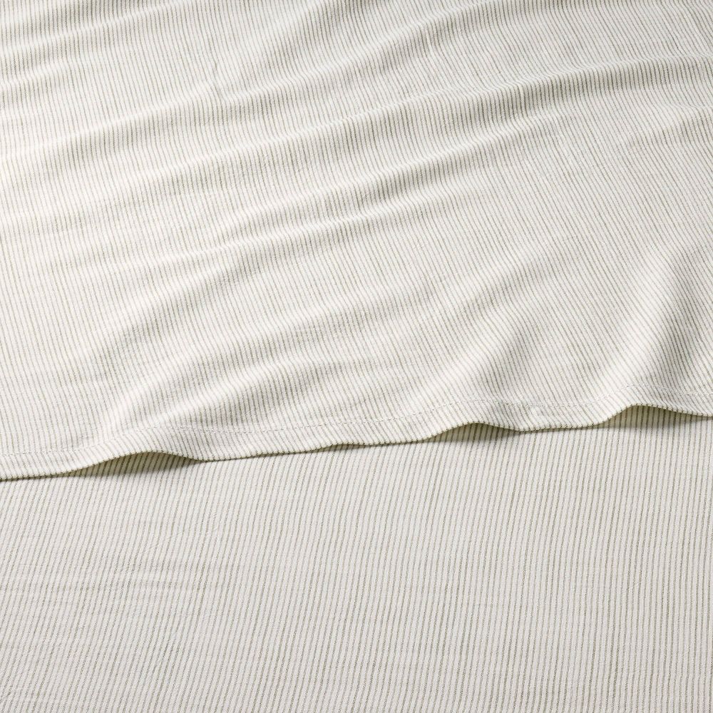 New - 4pc Queen Micro Stripe Sheet Set Green - Hearth & Hand™ with Magnolia