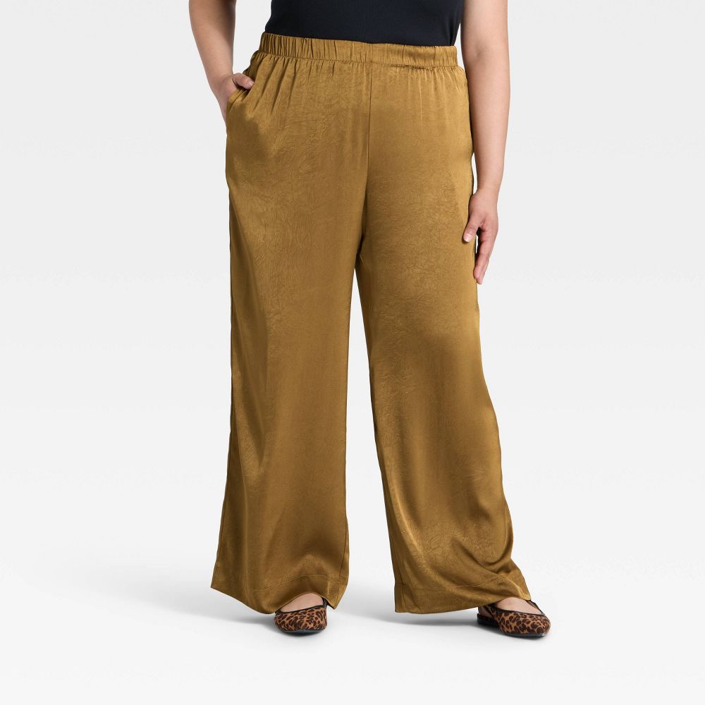 New - Women's Crinkled Satin Pull-On Pants - A New Day™ Brown XXL