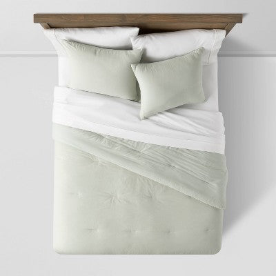 Open Box - Threshold Sateen Comforter Set Quilted Year-Round Comfort ThresholdBullseye Deals
